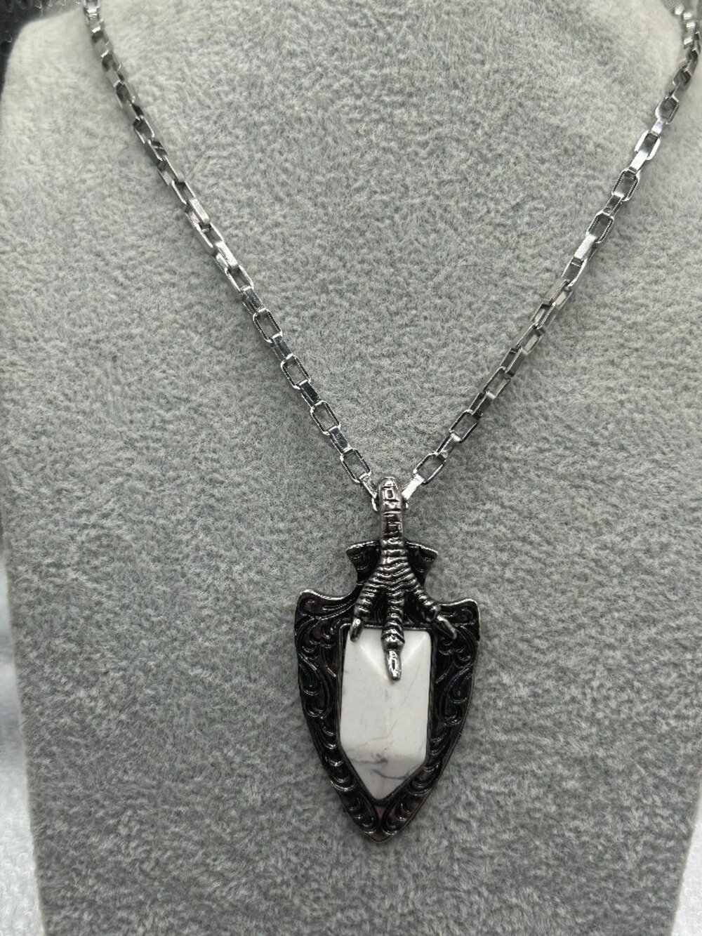 Howlite Arrow and Chicken Foot Necklace